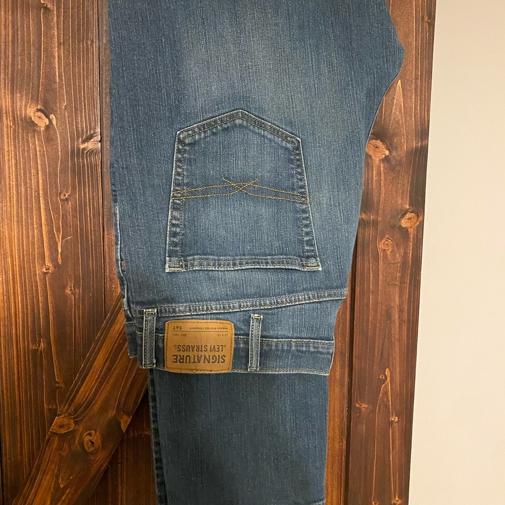 38/34 levi jeans